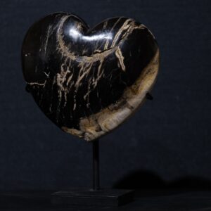 Scultura “Cuore di Palma” di The Studio
